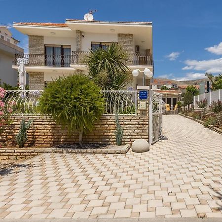 Villa Ratka Трогир Екстериор снимка