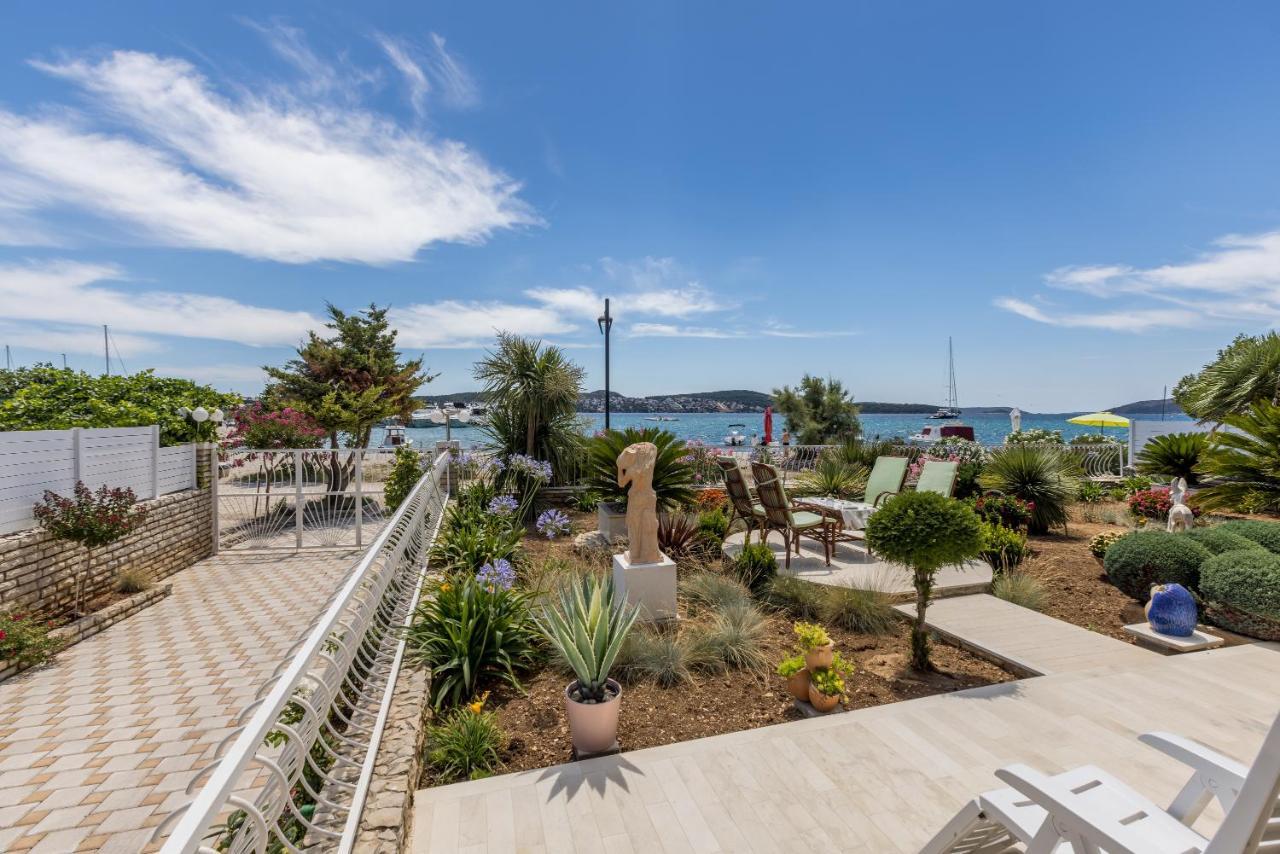 Villa Ratka Трогир Екстериор снимка