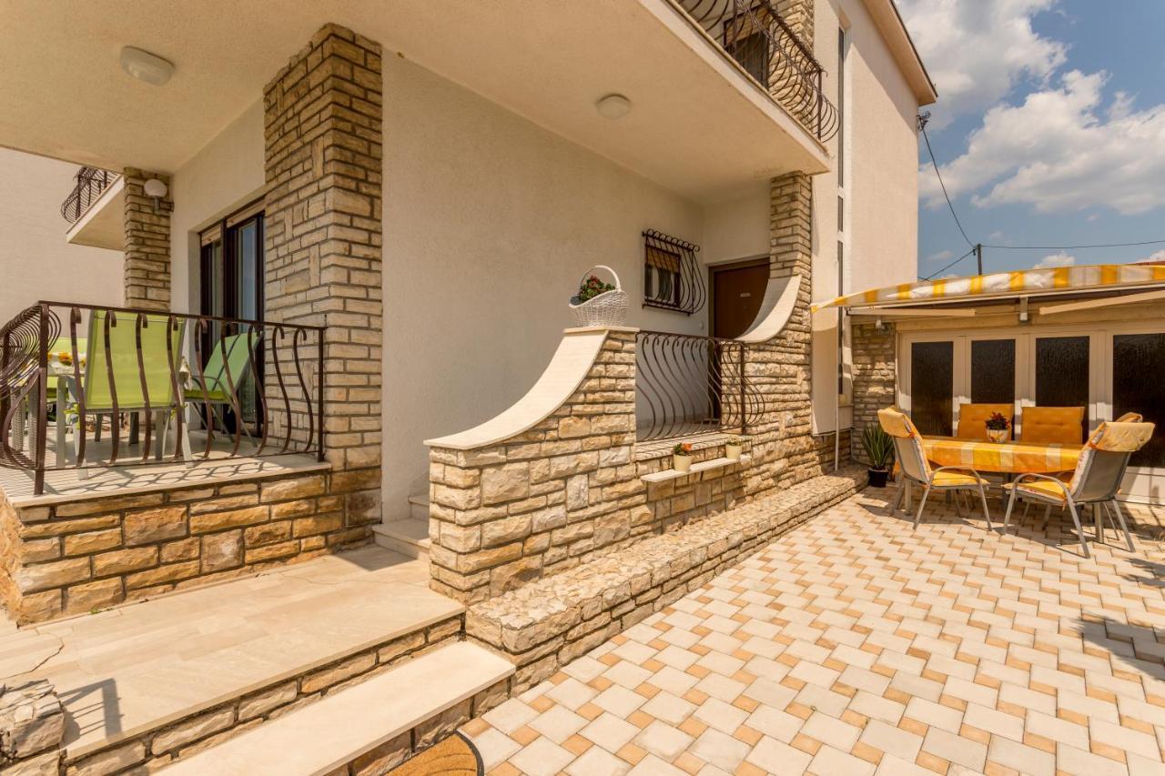 Villa Ratka Трогир Екстериор снимка